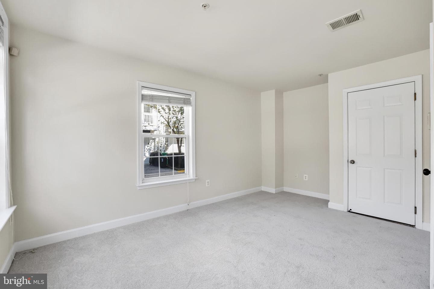 4258 Talmadge Circle photo 36