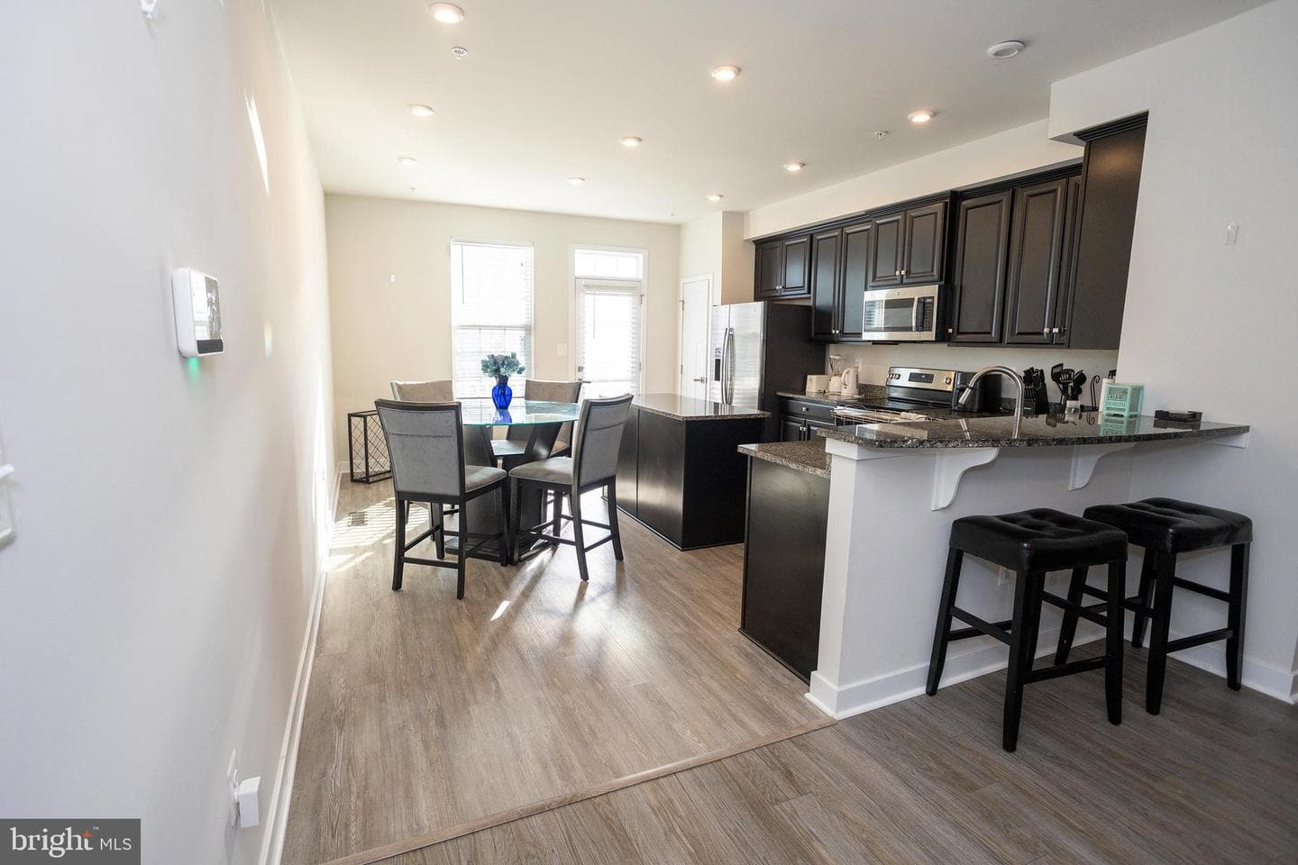 9926 New Pointe Drive photo 11