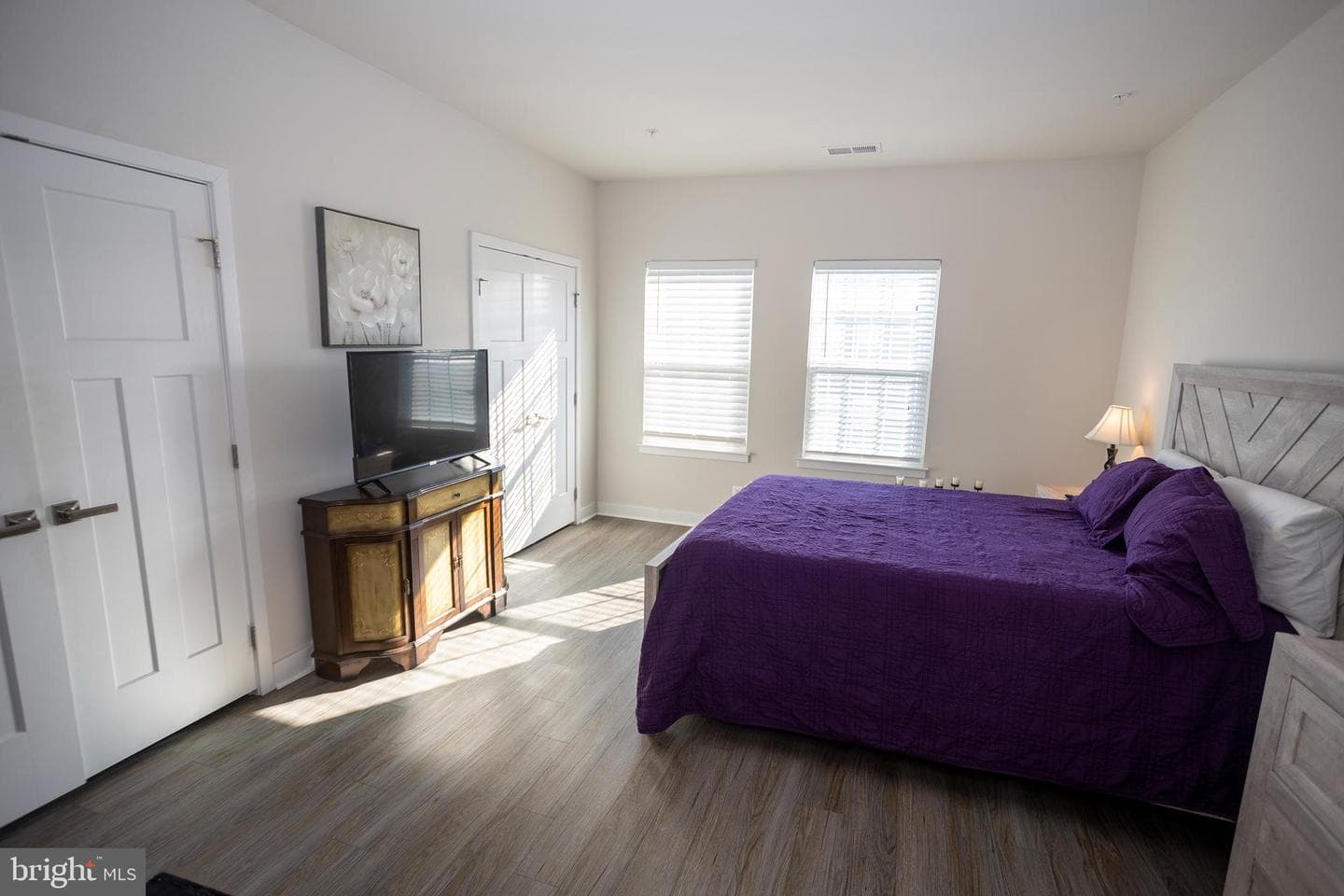 9926 New Pointe Drive photo 25