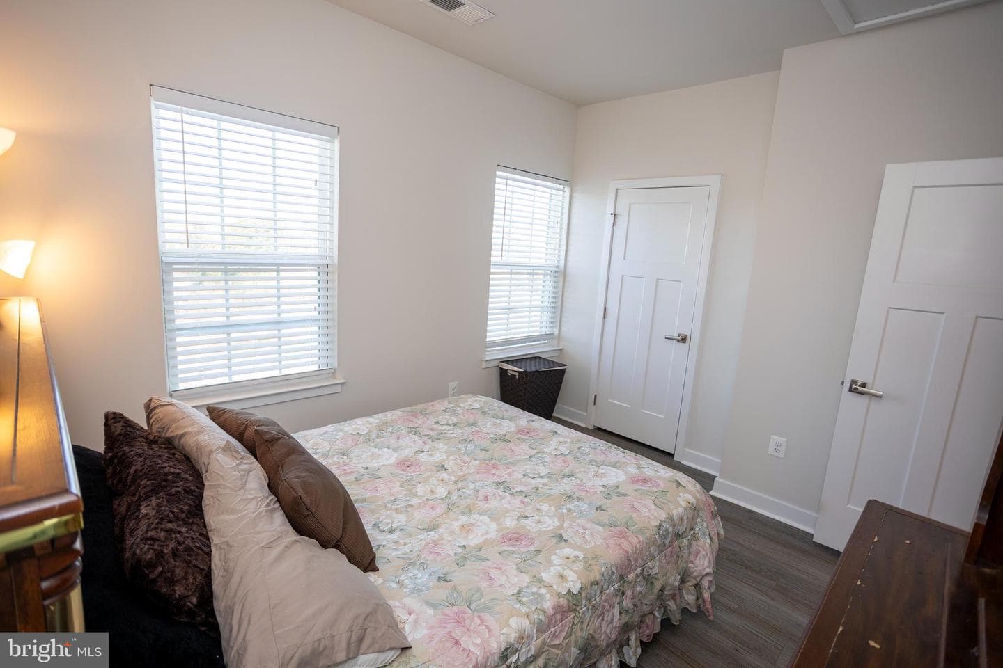 9926 New Pointe Drive photo 28