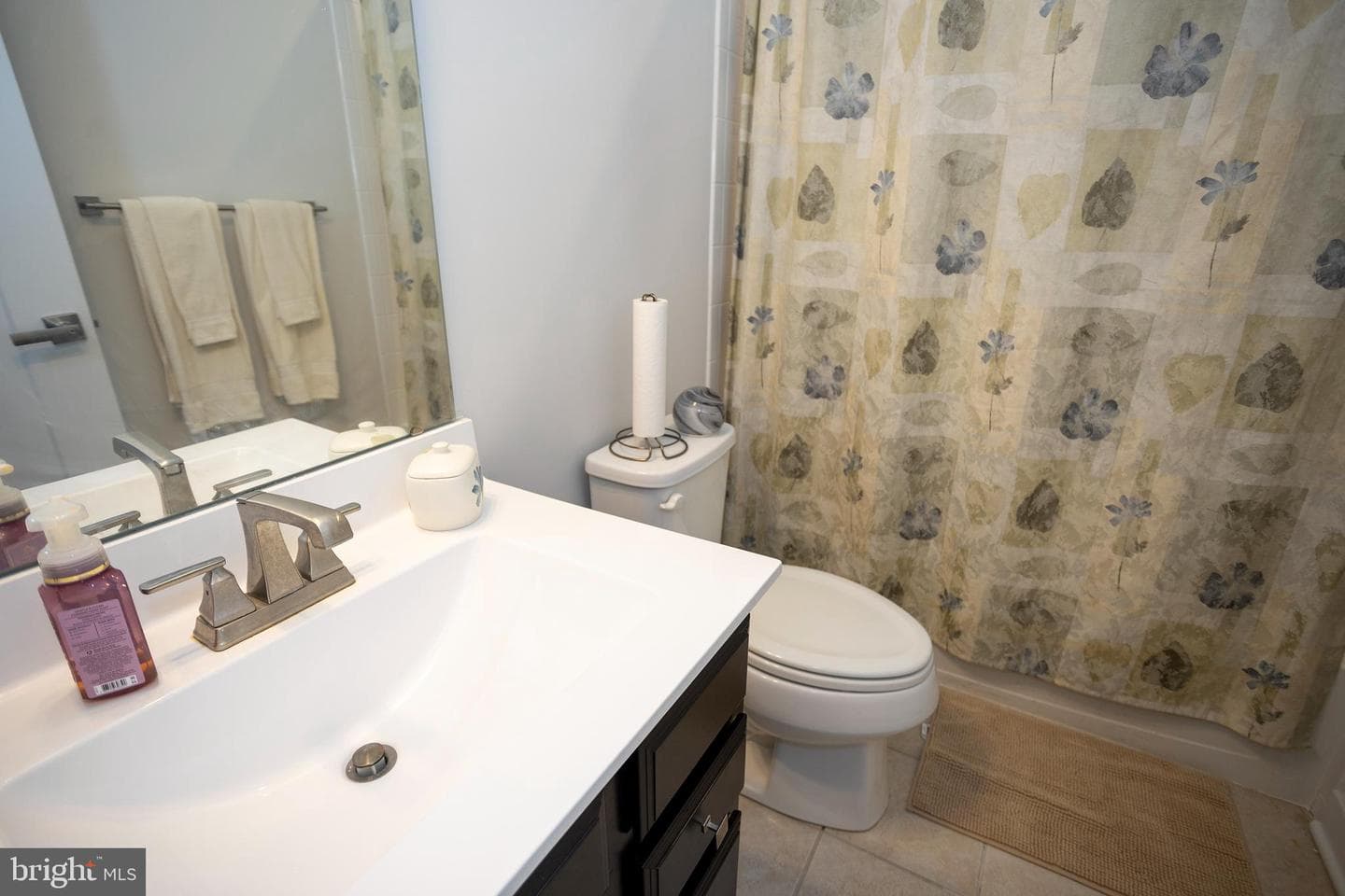 9926 New Pointe Drive photo 32
