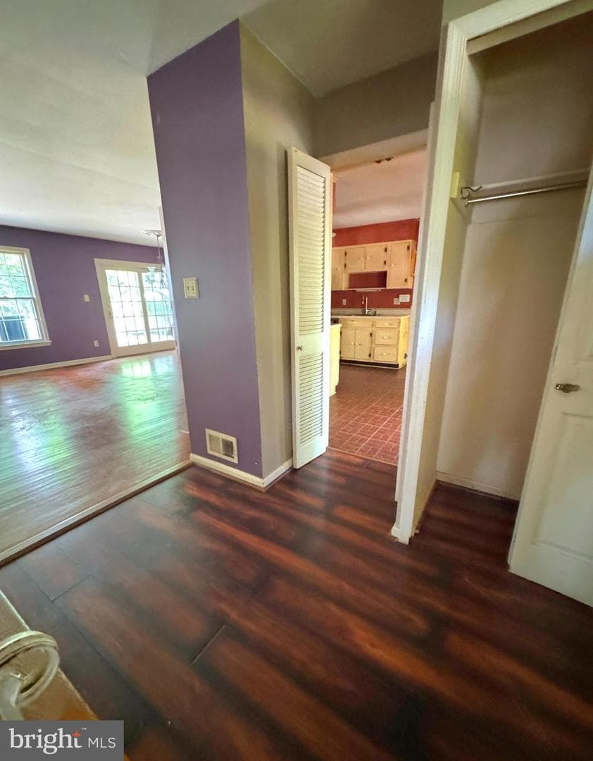 12402 Asbury Drive photo 4