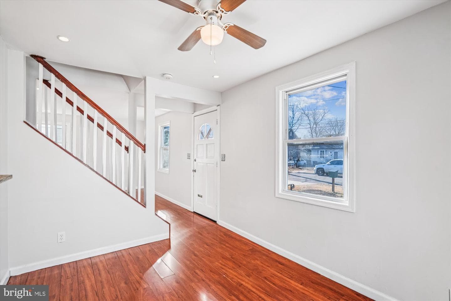 6217 20th Avenue photo 3