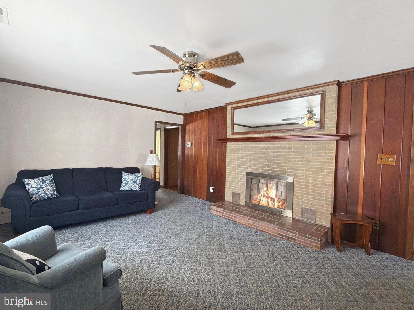 7809 Locust Lane photo 5