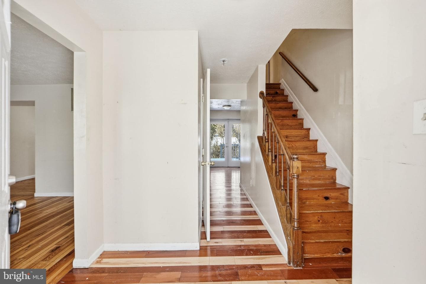 5808 Burgundy Street photo 19
