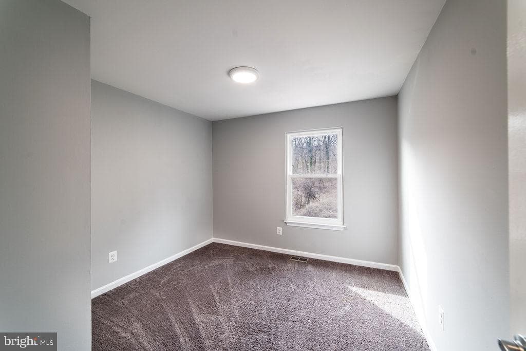 5919 Applegarth Place photo 23
