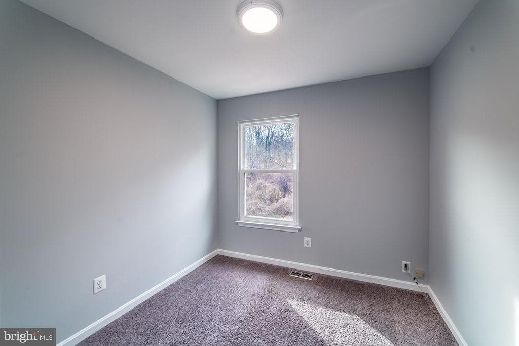 5919 Applegarth Place photo 27