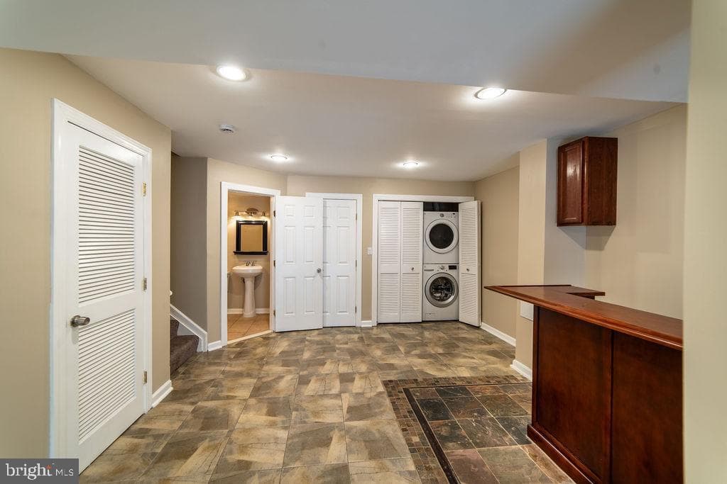 5919 Applegarth Place photo 43