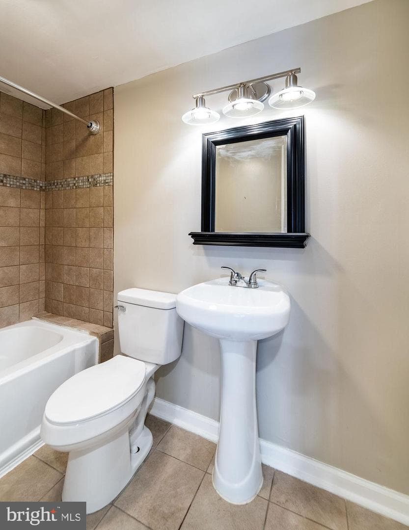 5919 Applegarth Place photo 48