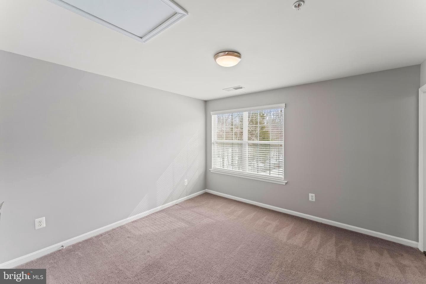 14204 Highlands Terrace photo 38