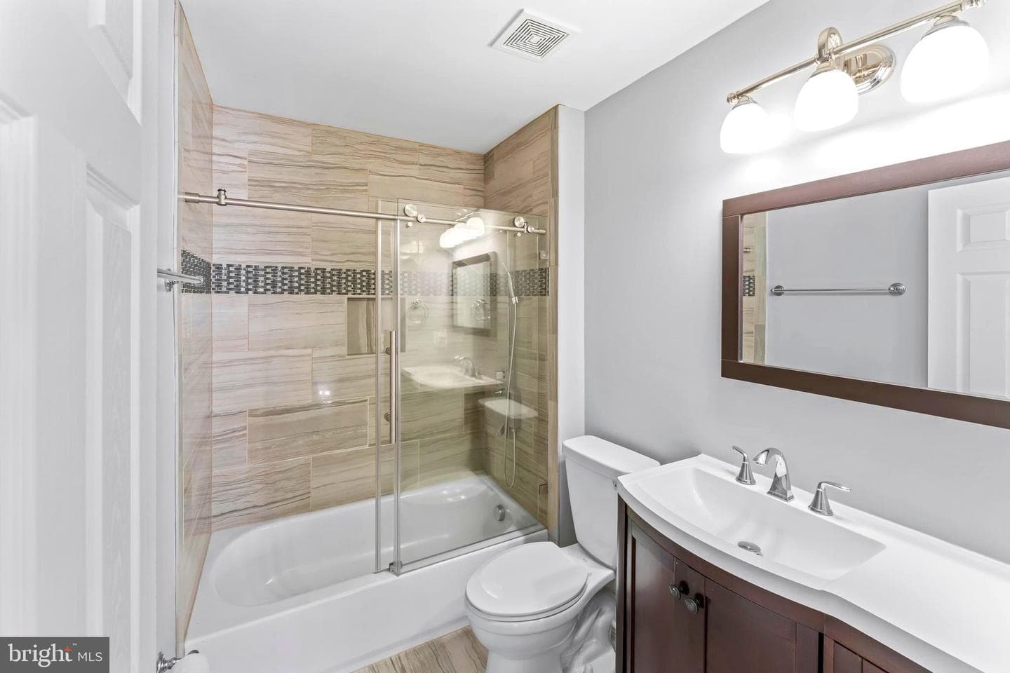 14204 Highlands Terrace photo 45