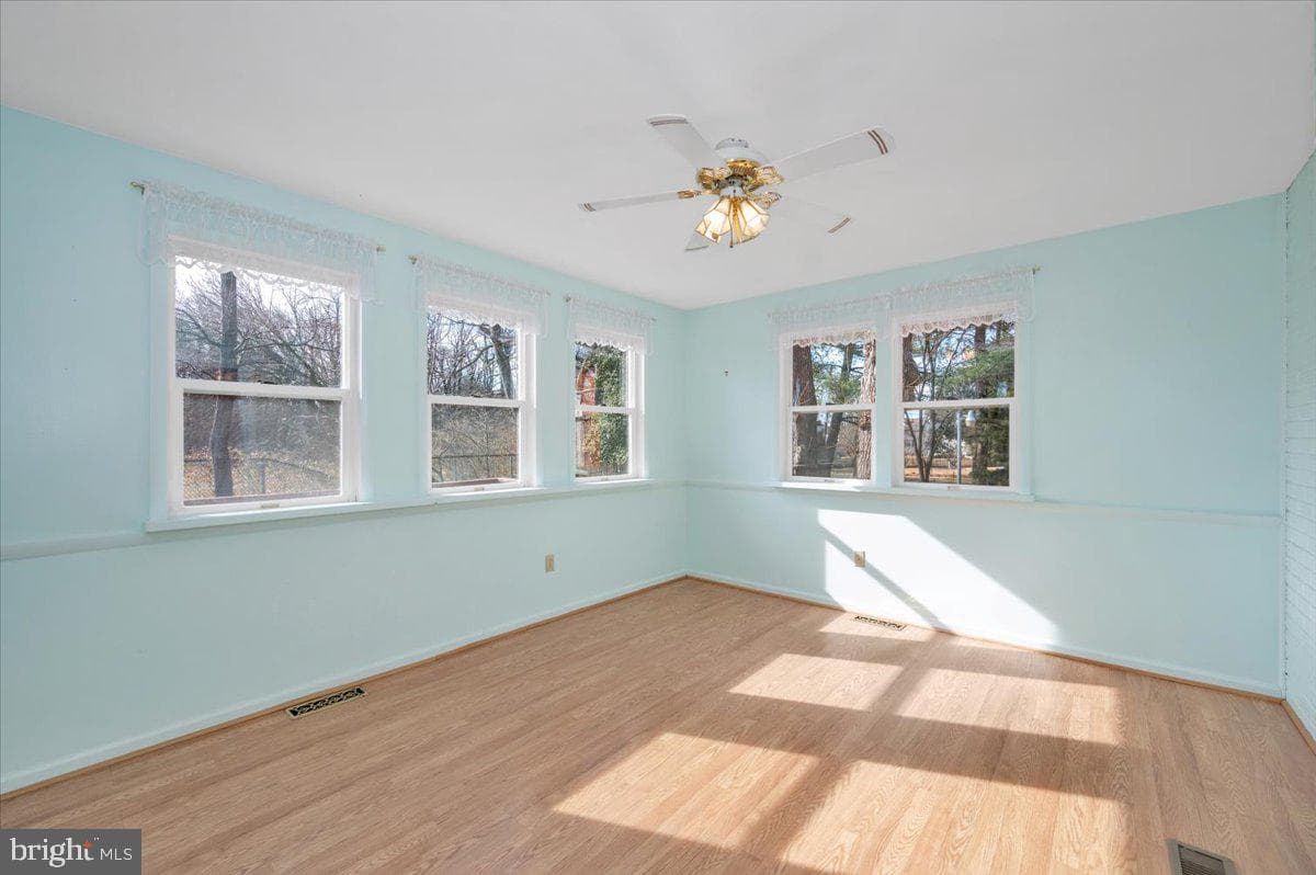 5209 Cochran Road photo 22