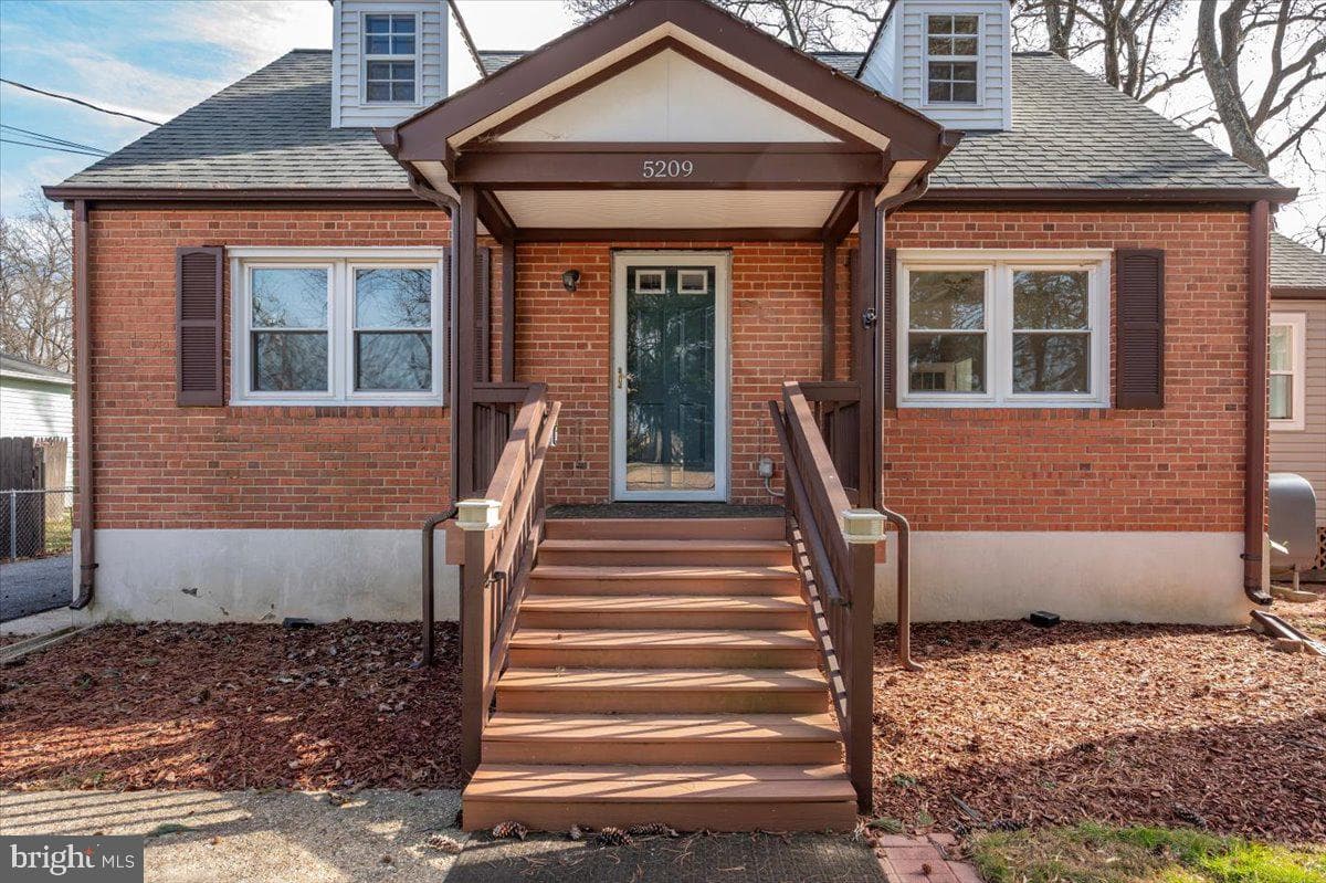 5209 Cochran Road photo 52