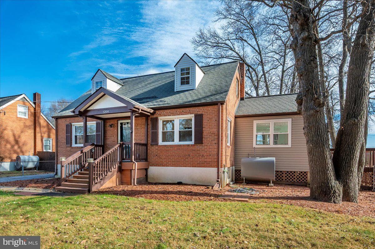 5209 Cochran Road photo 65