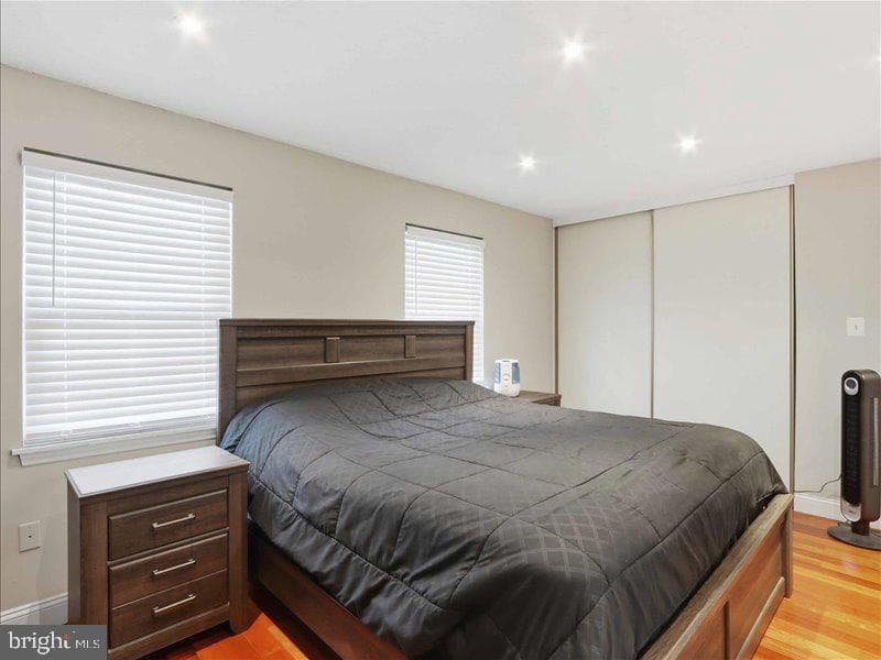 8307 Snowden Oaks Place photo 17