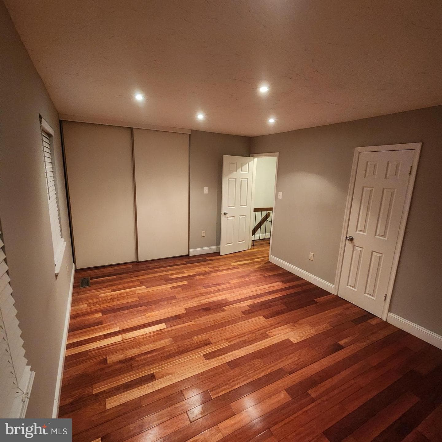 8307 Snowden Oaks Place photo 18