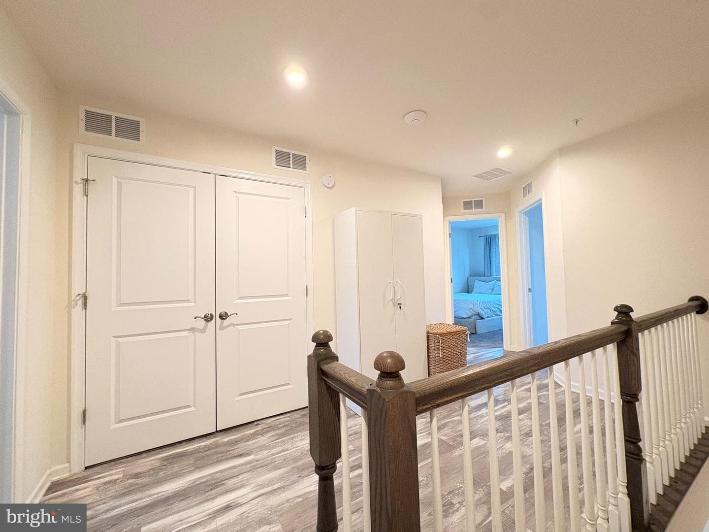 2734 Pinebrook Road photo 37