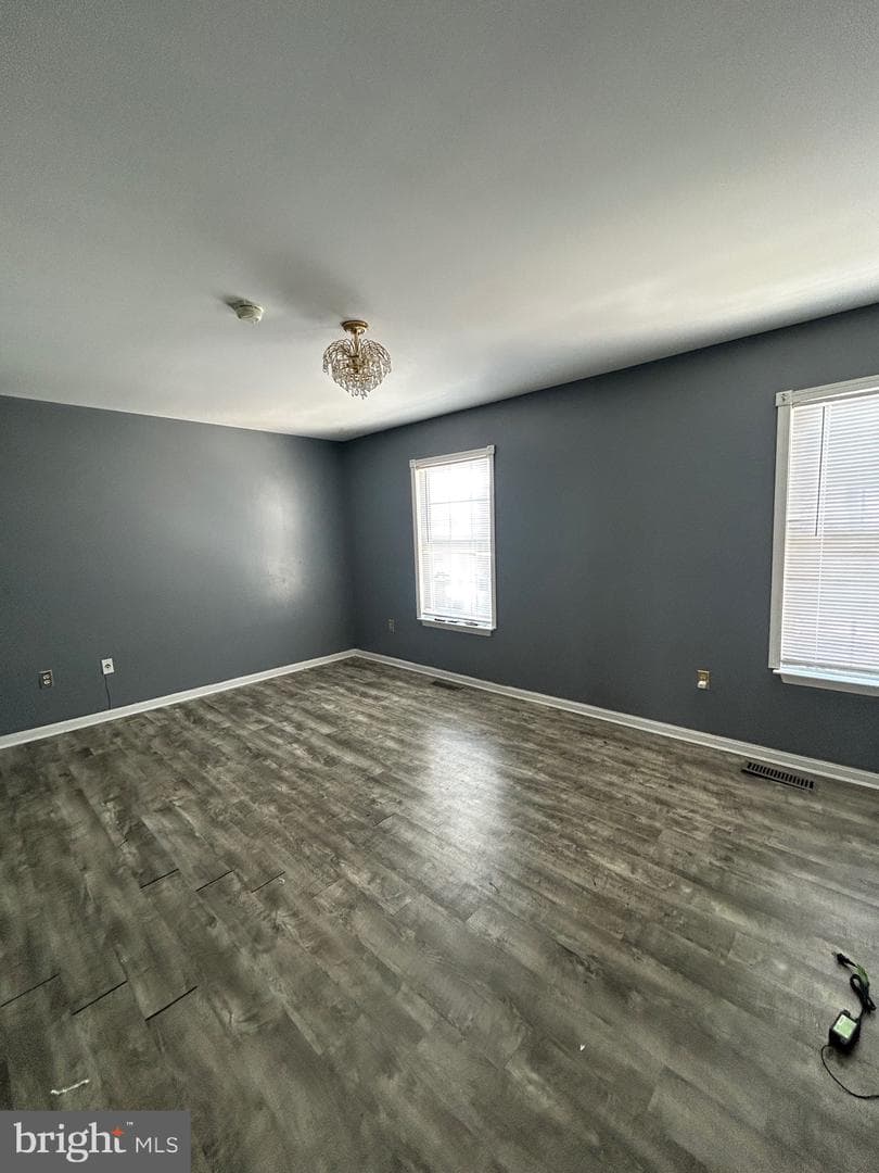 14517 London Lane photo 8