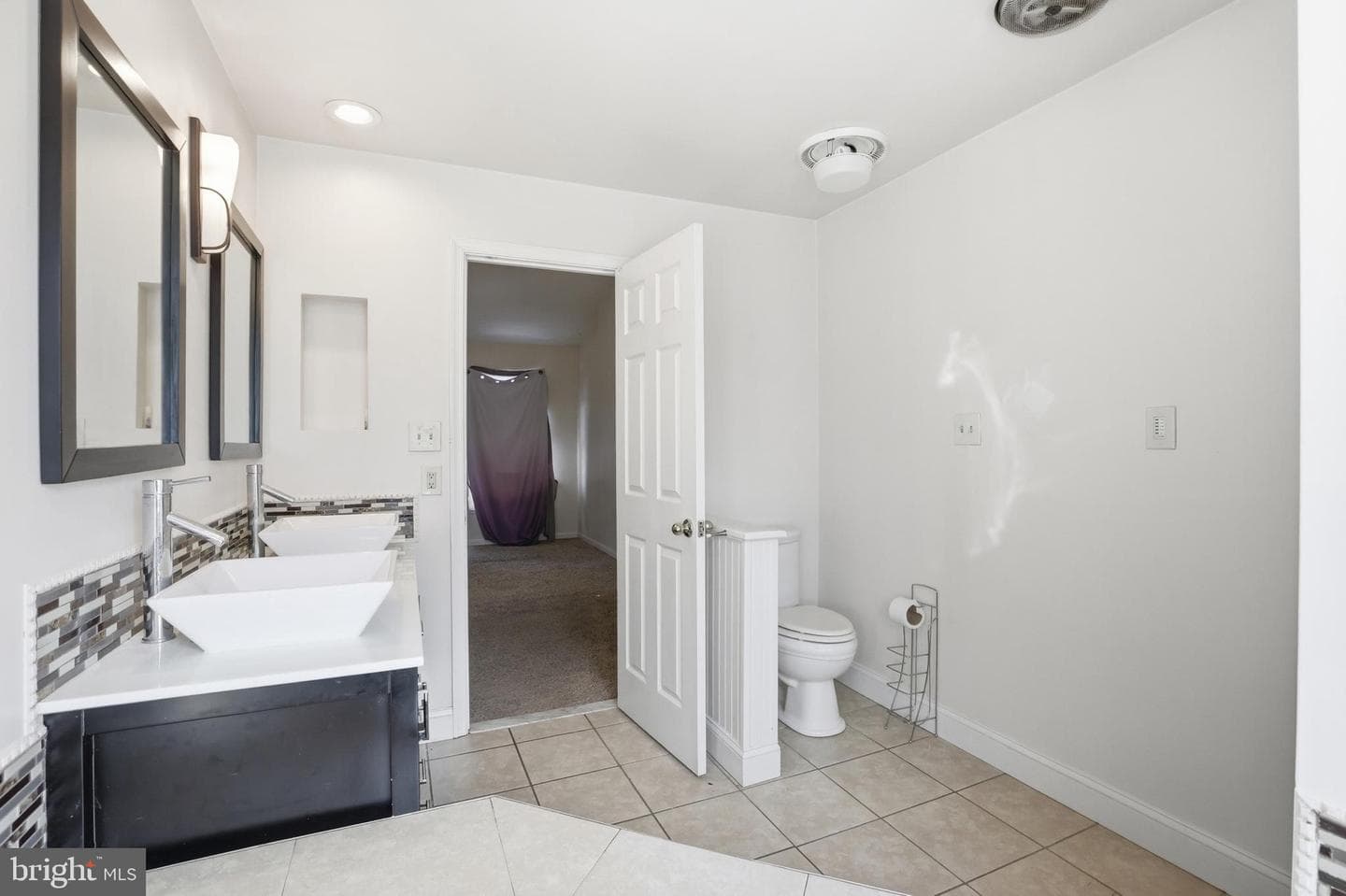 8105 Birdsong Drive photo 21
