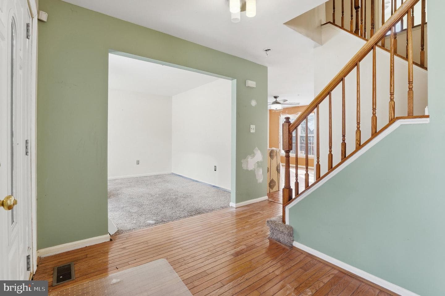8105 Birdsong Drive photo 5