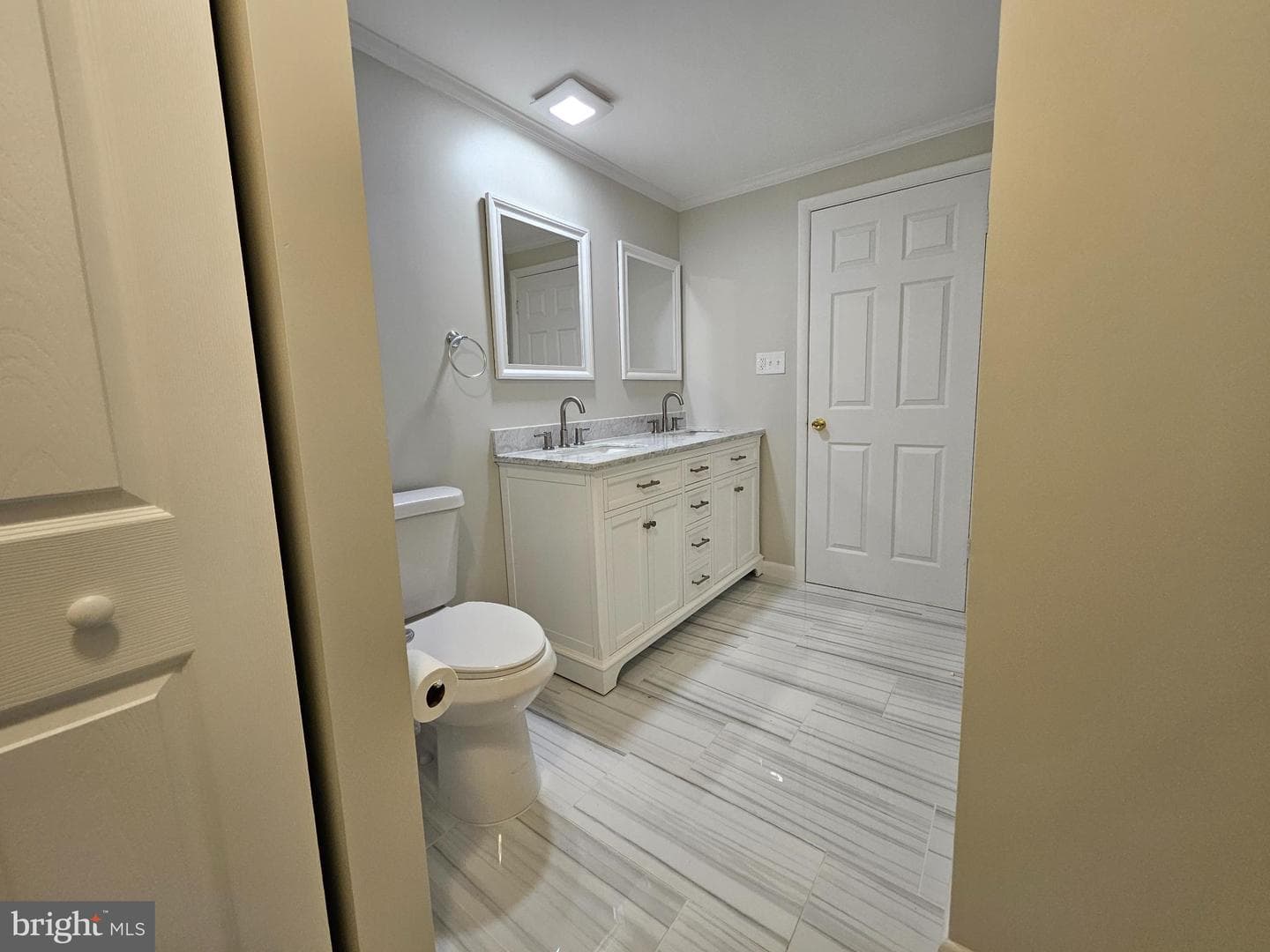5901 Harrison Avenue photo 12