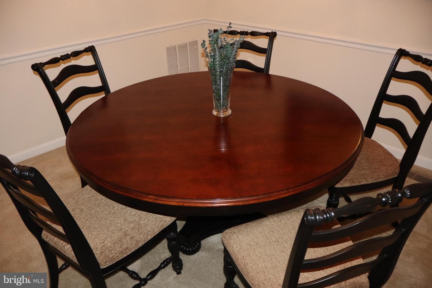 15622 Chadsey Lane photo 20
