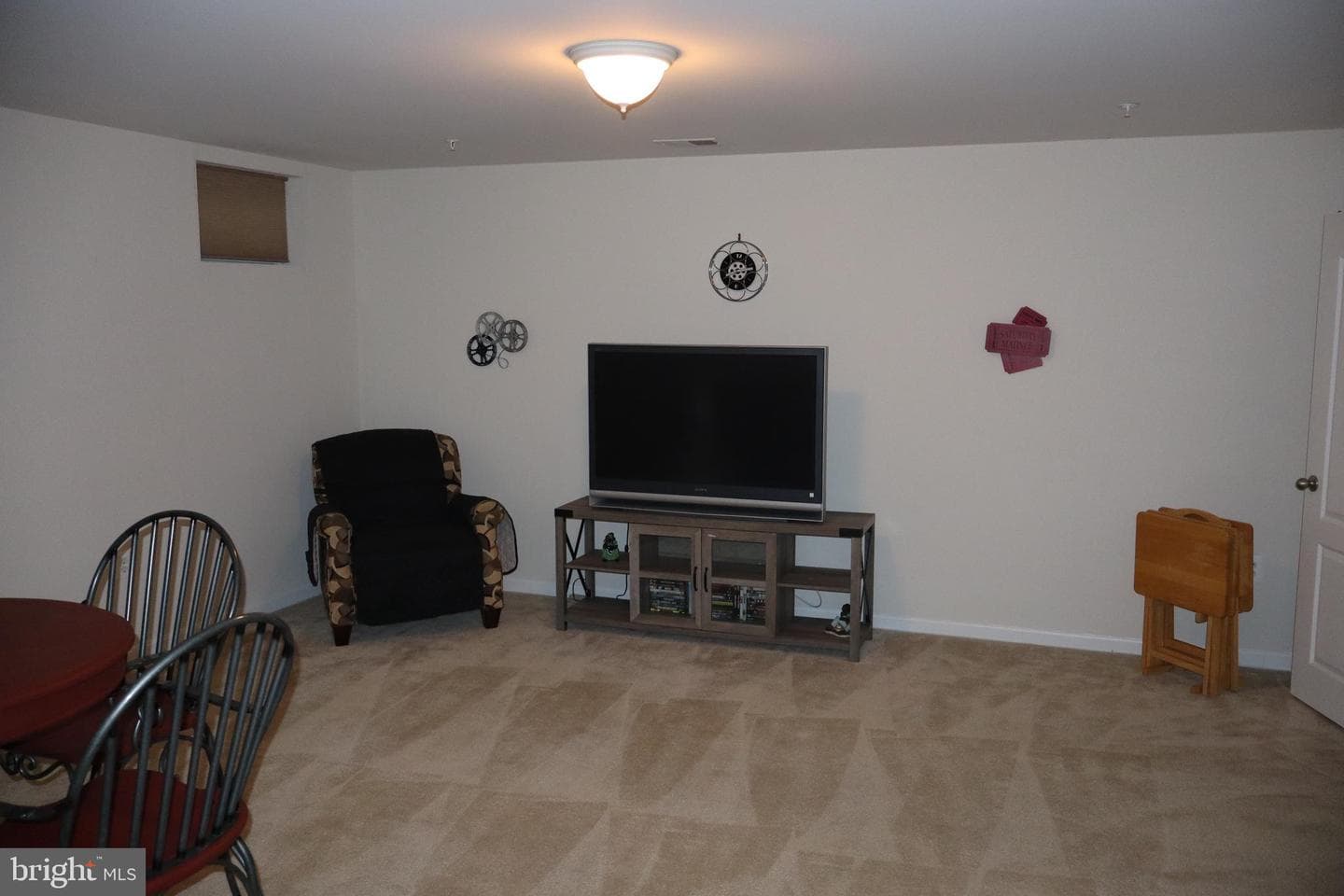 15622 Chadsey Lane photo 35