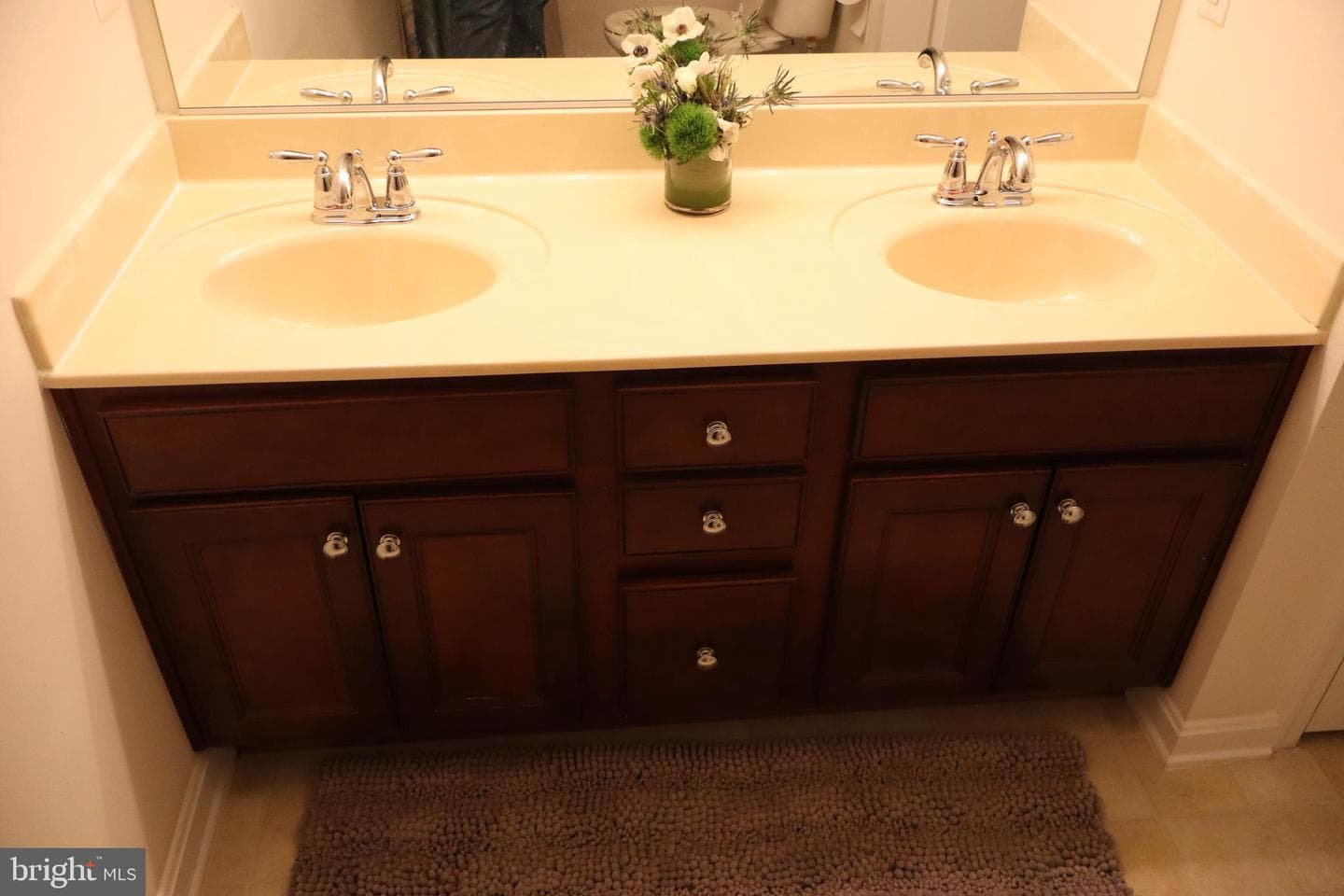 15622 Chadsey Lane photo 49