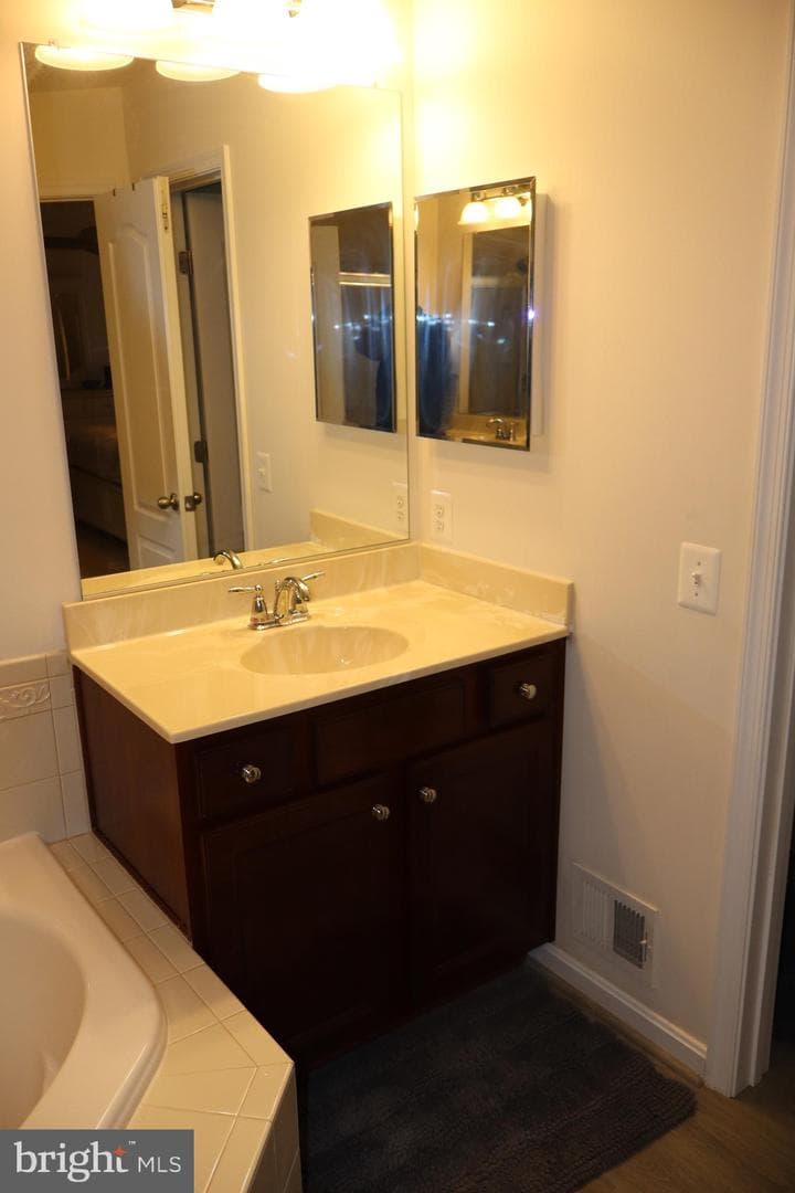 15622 Chadsey Lane photo 60
