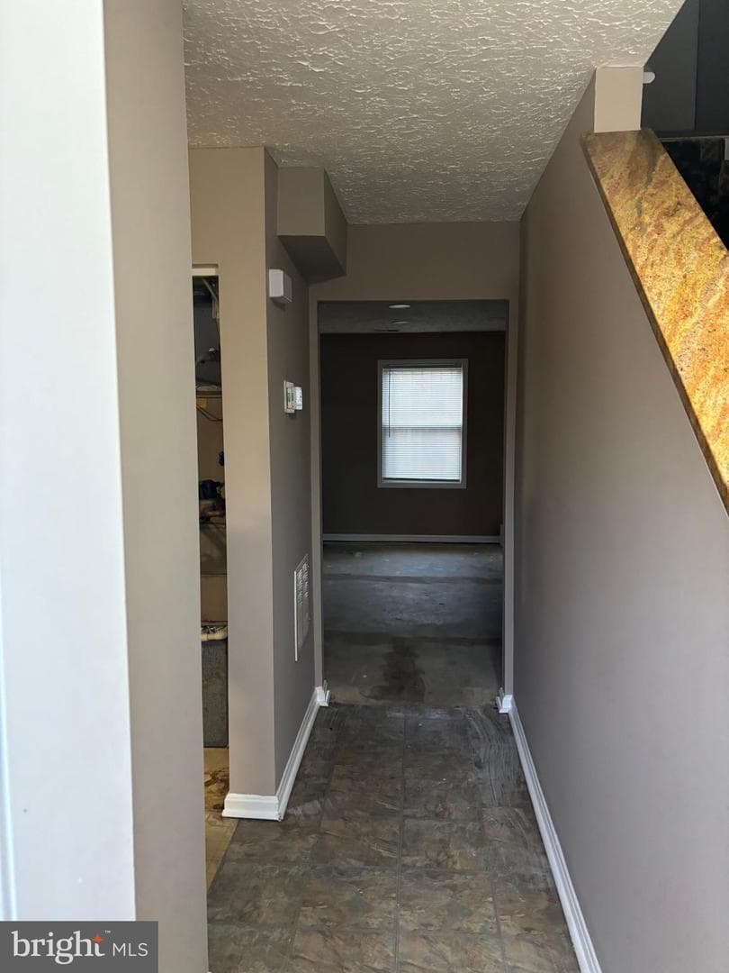 2121 N Anvil Lane, Temple Hills