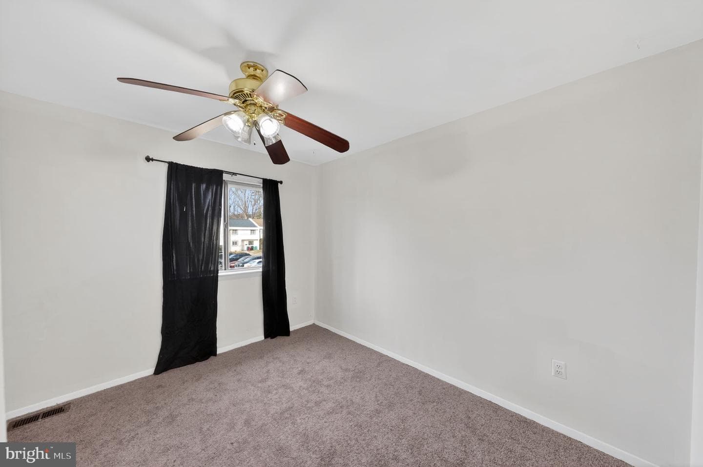 8606 Brae Brooke Drive photo 15