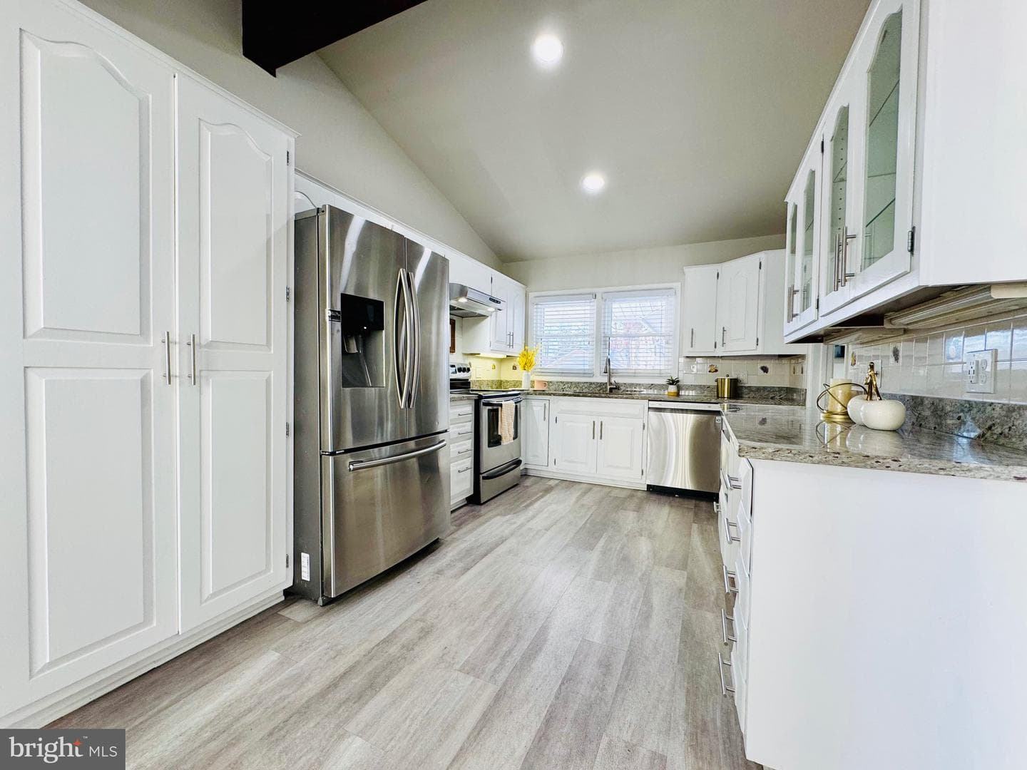 13205 Lenfant Drive photo 23