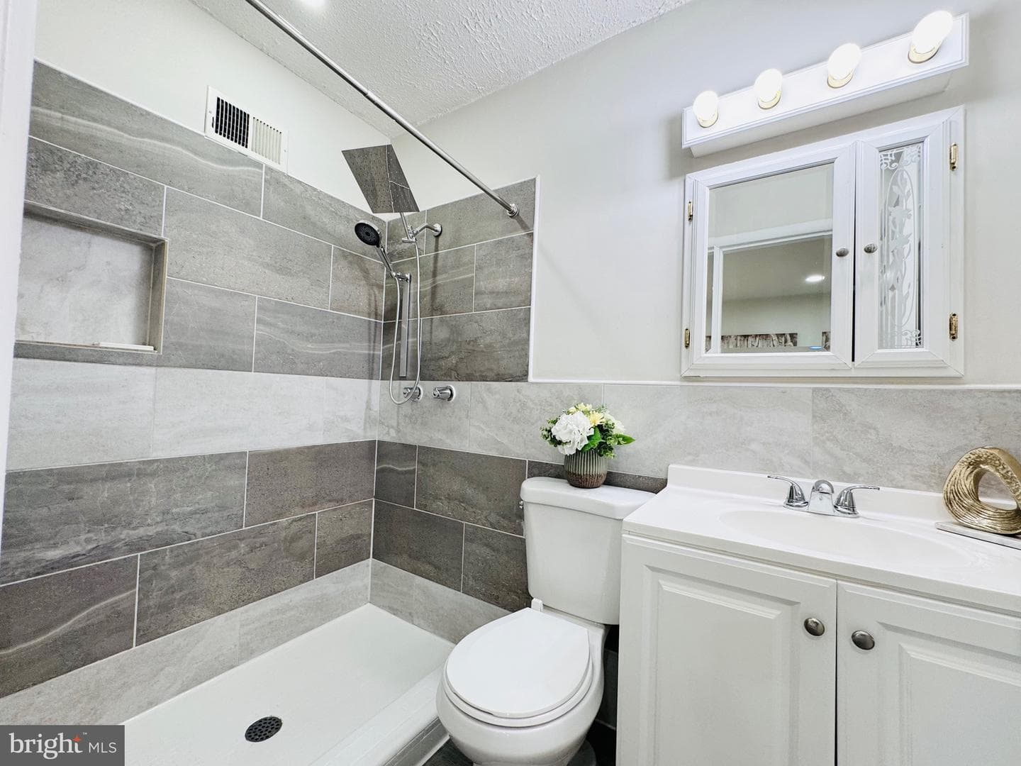 13205 Lenfant Drive photo 28