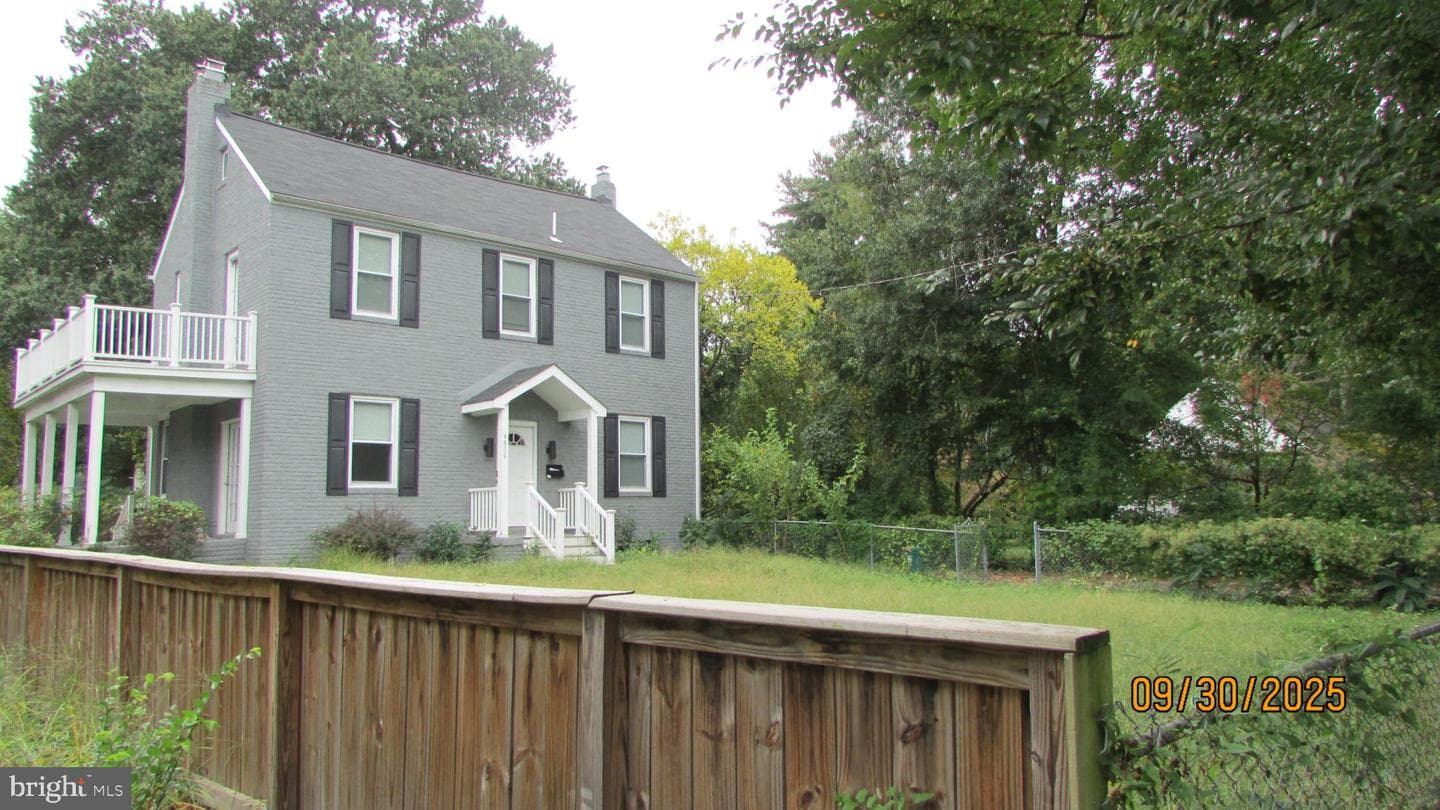 4809 Sheridan Street photo 4
