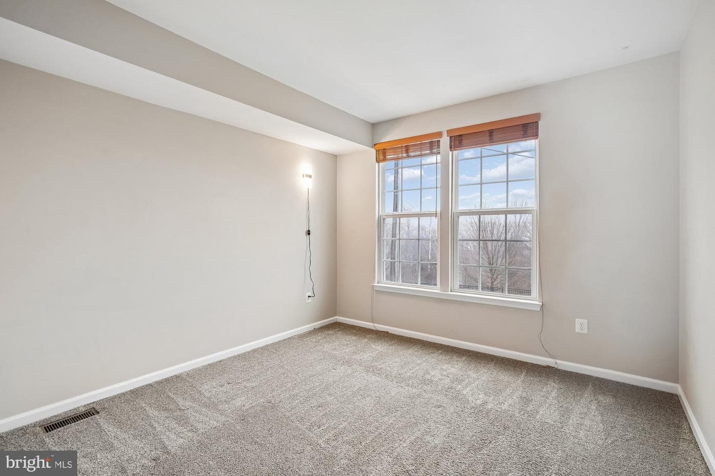 8001 Greenbelt Station Parkway #305j photo 14