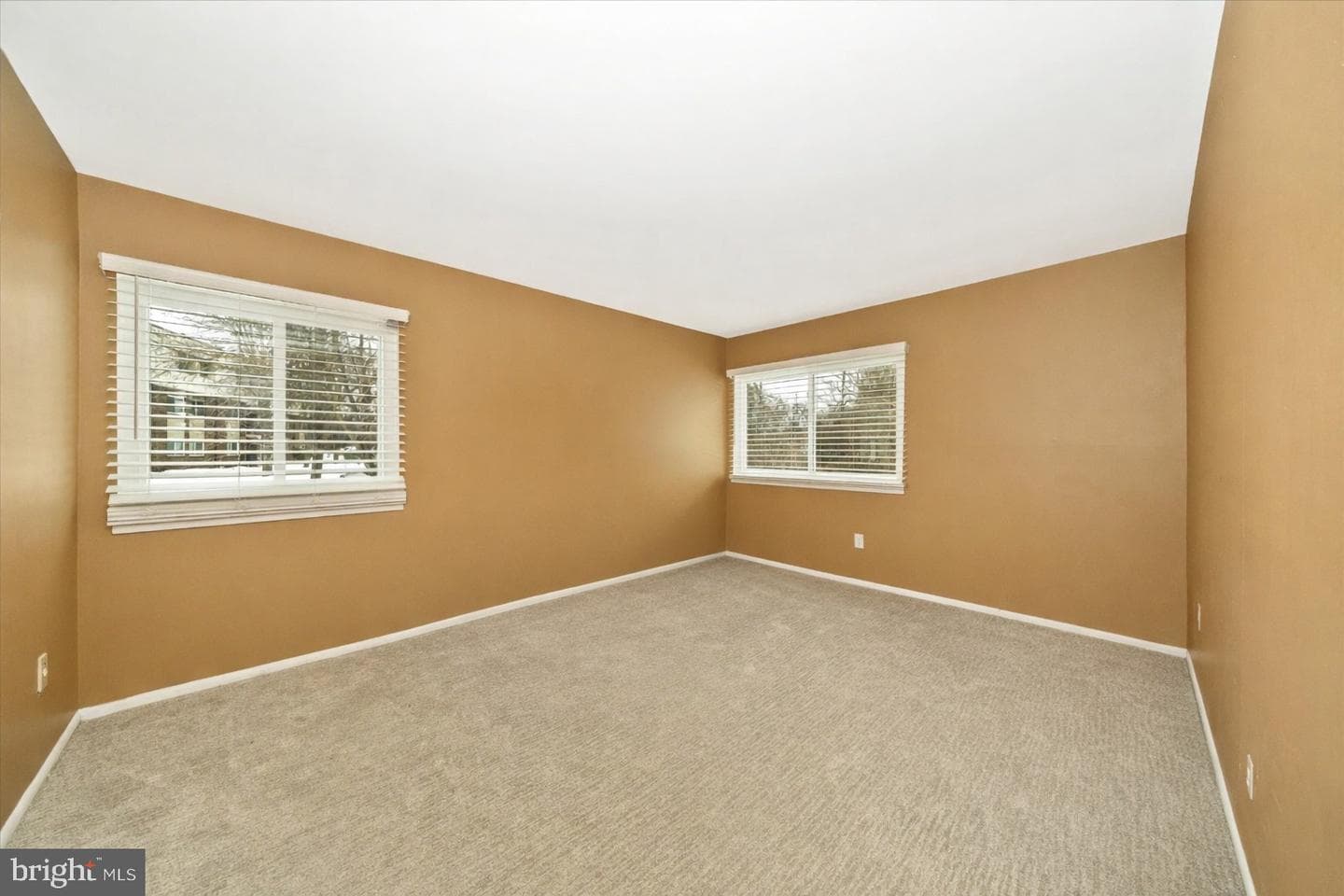 10234 Prince Place #17-102 photo 23