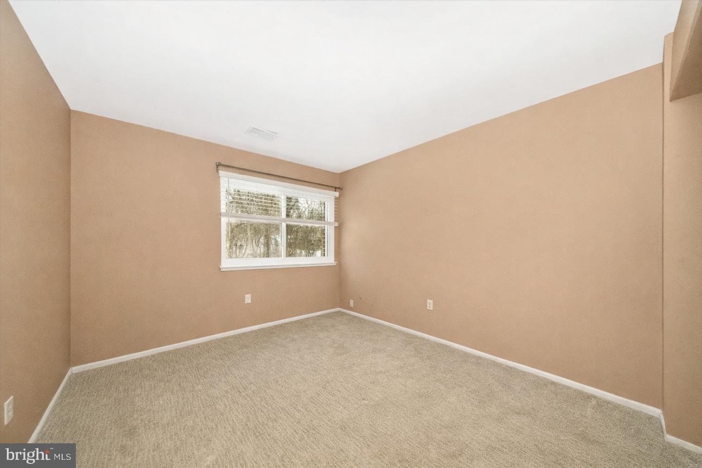 10234 Prince Place #17-102 photo 27