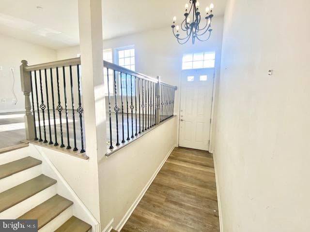 6906 Stansbury Lane photo 2