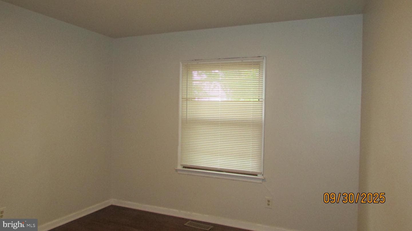 4416 Van Buren Street photo 24