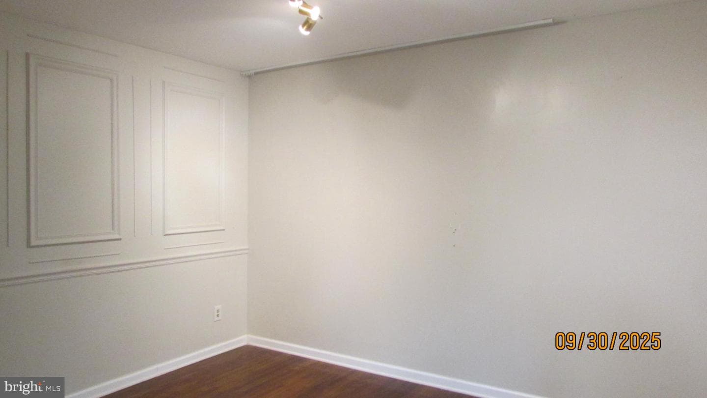 4416 Van Buren Street photo 26