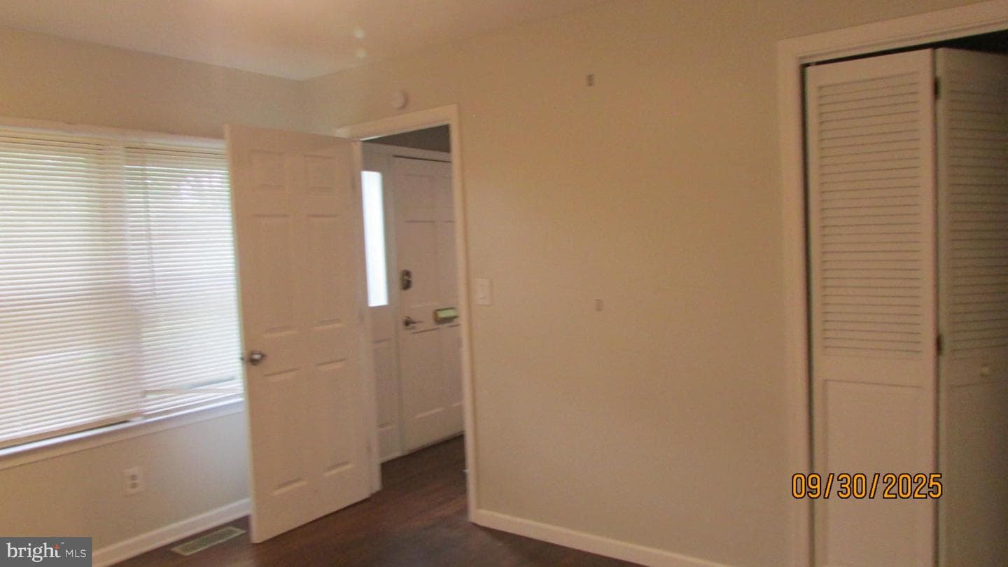4416 Van Buren Street photo 27