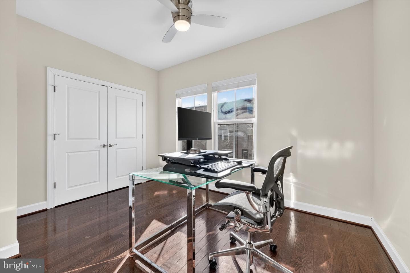 215 Phoenix Drive photo 13