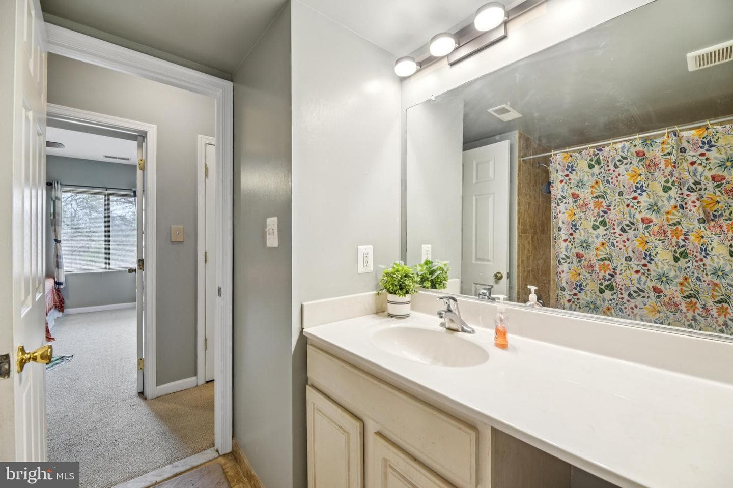 11212 Cherry Hill Road #302 photo 32