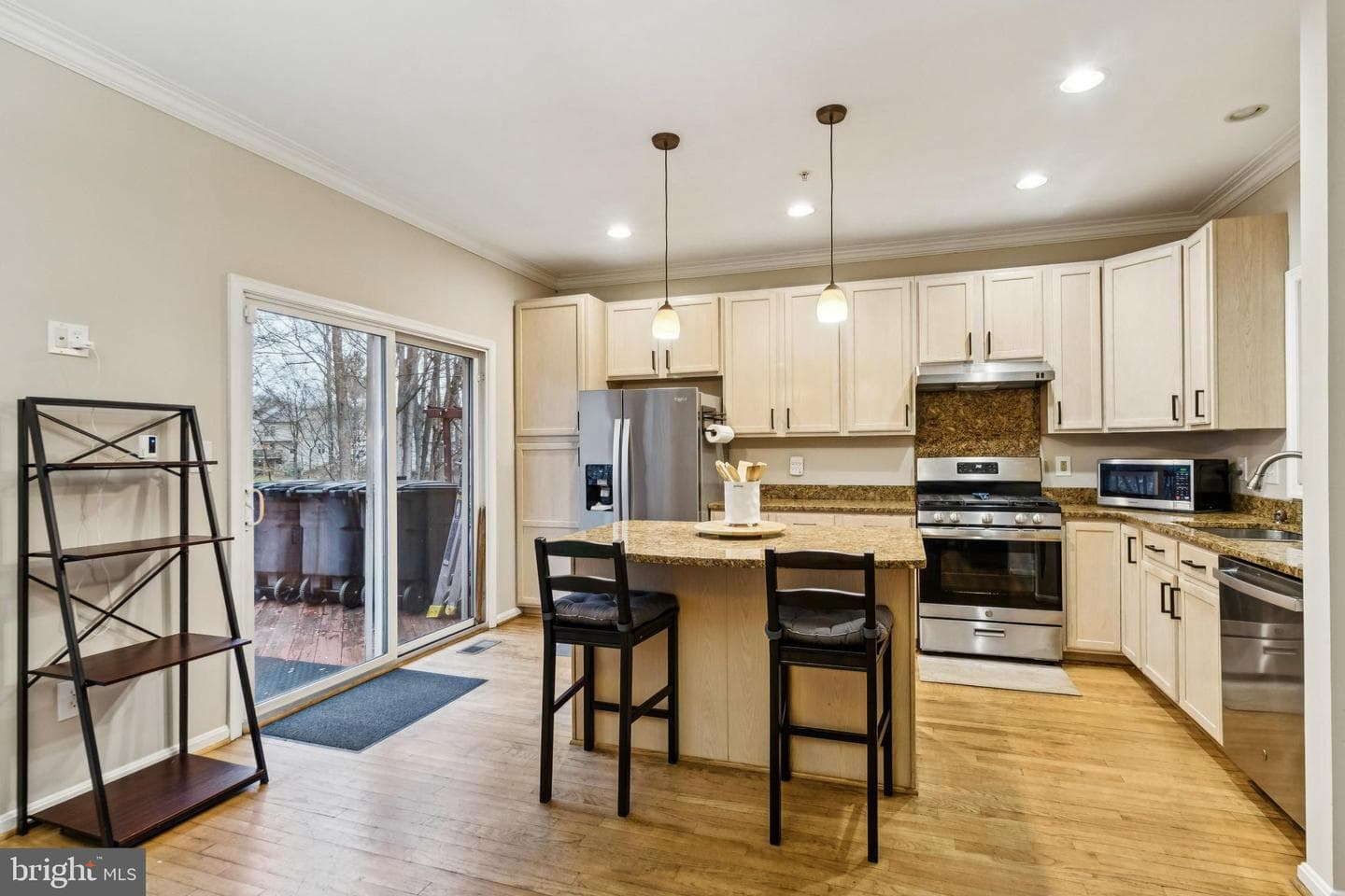 12608 Marlton Center Drive photo 3