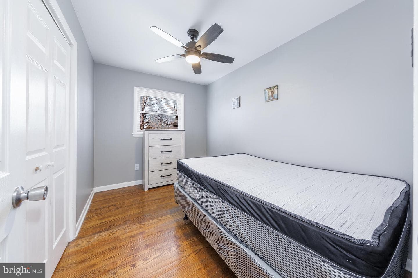 6602 Foster Street photo 12