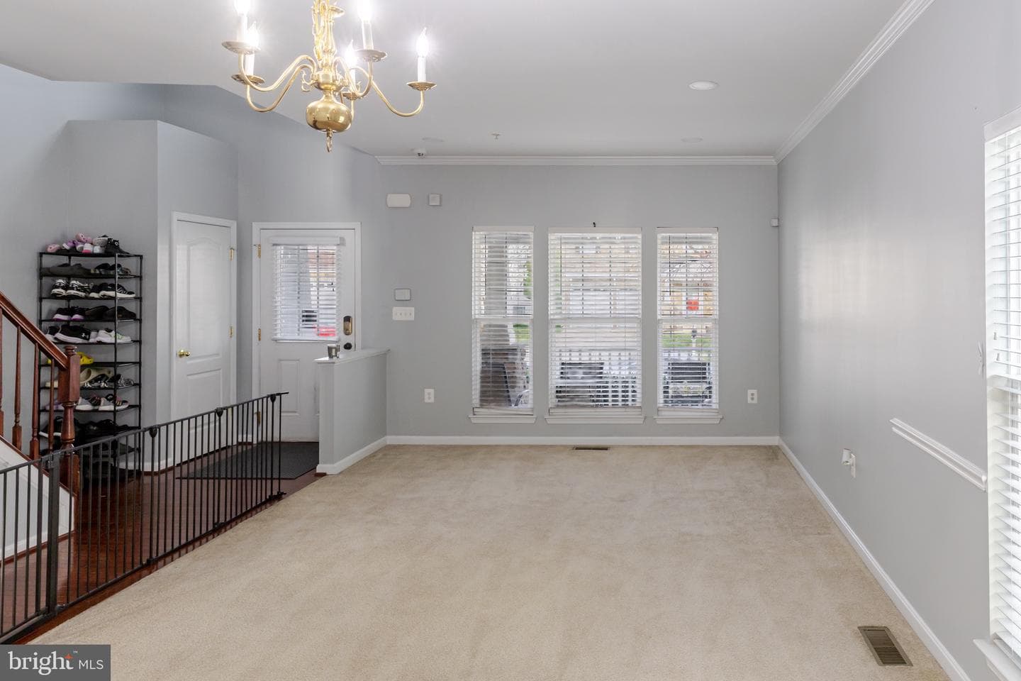 15407 Pulaski Road photo 3