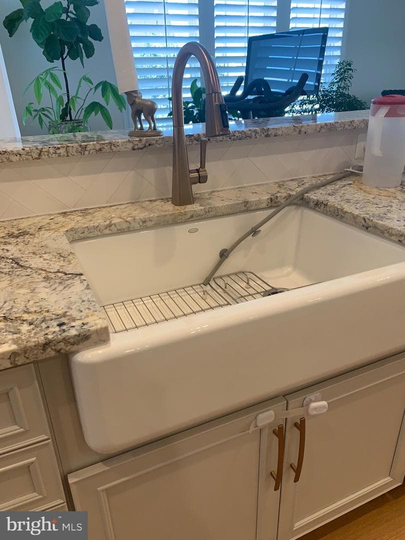 3808 Gentle Breeze Drive photo 10