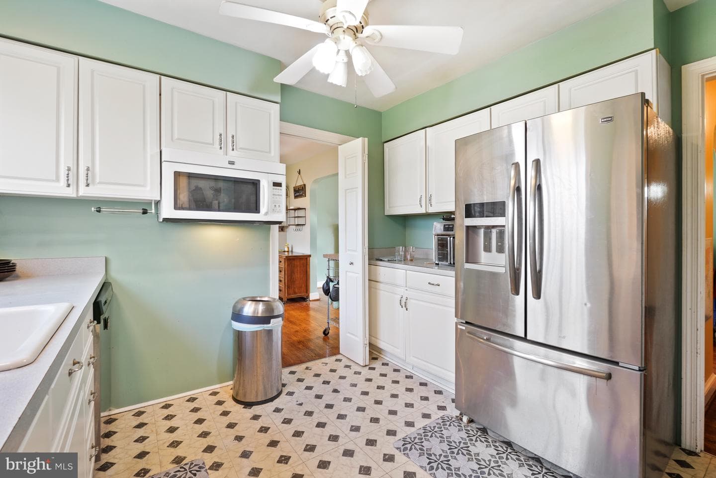 8801 Christina Lane photo 16