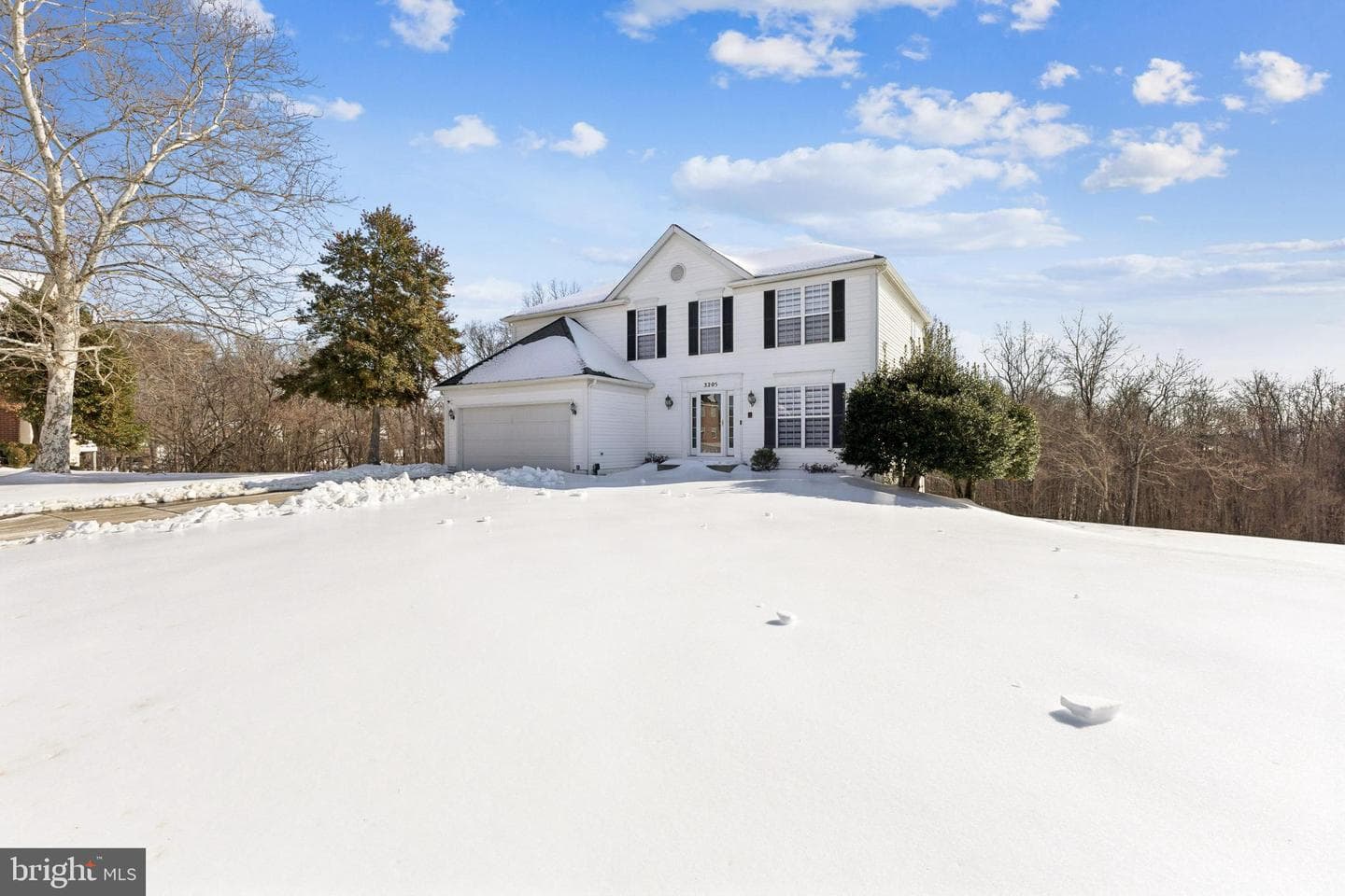3205 Benjamin Court photo 2