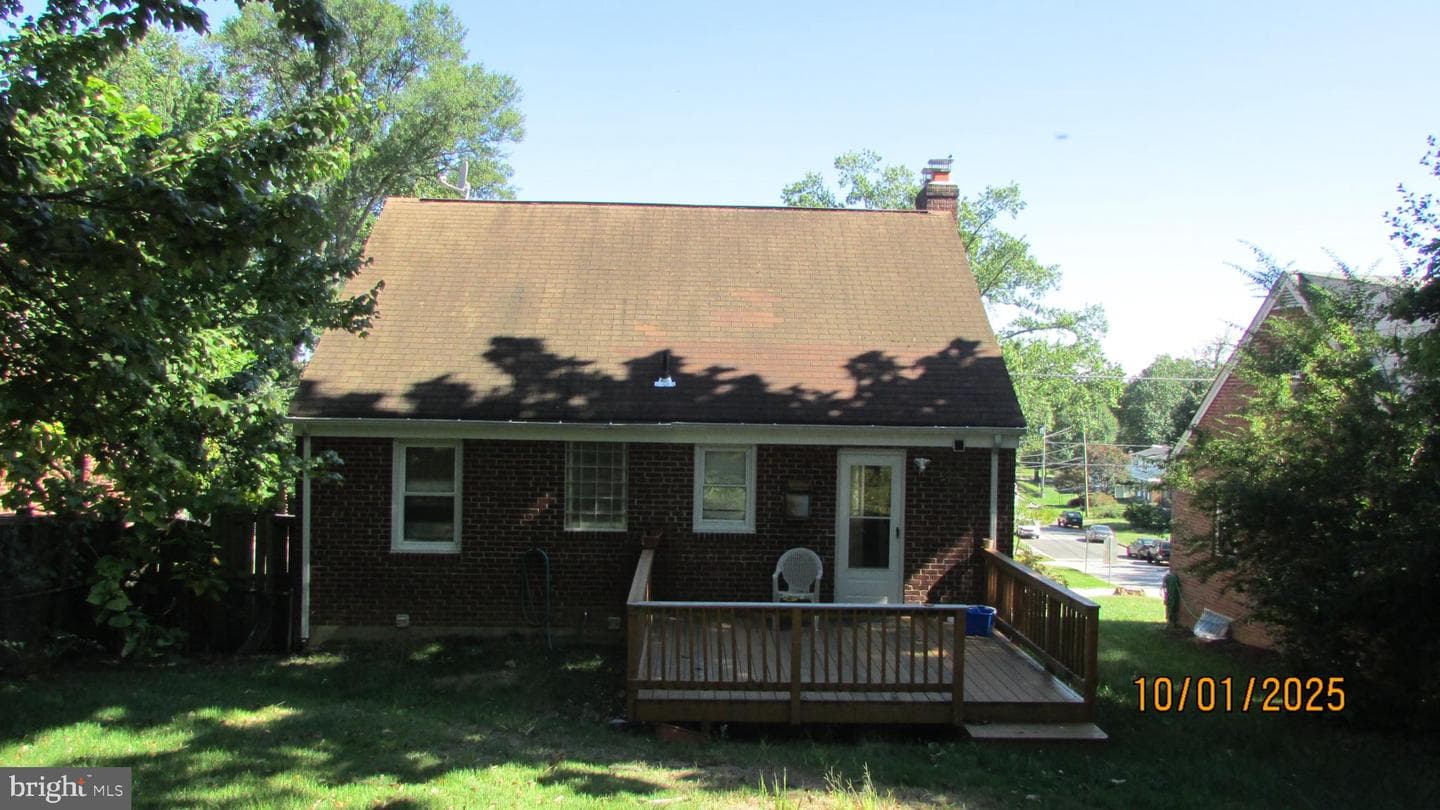 8504 49th Avenue, College Park